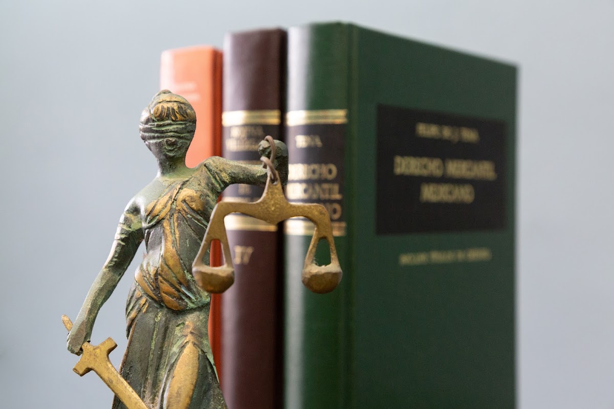 Iniestra Abogados — foto 3
