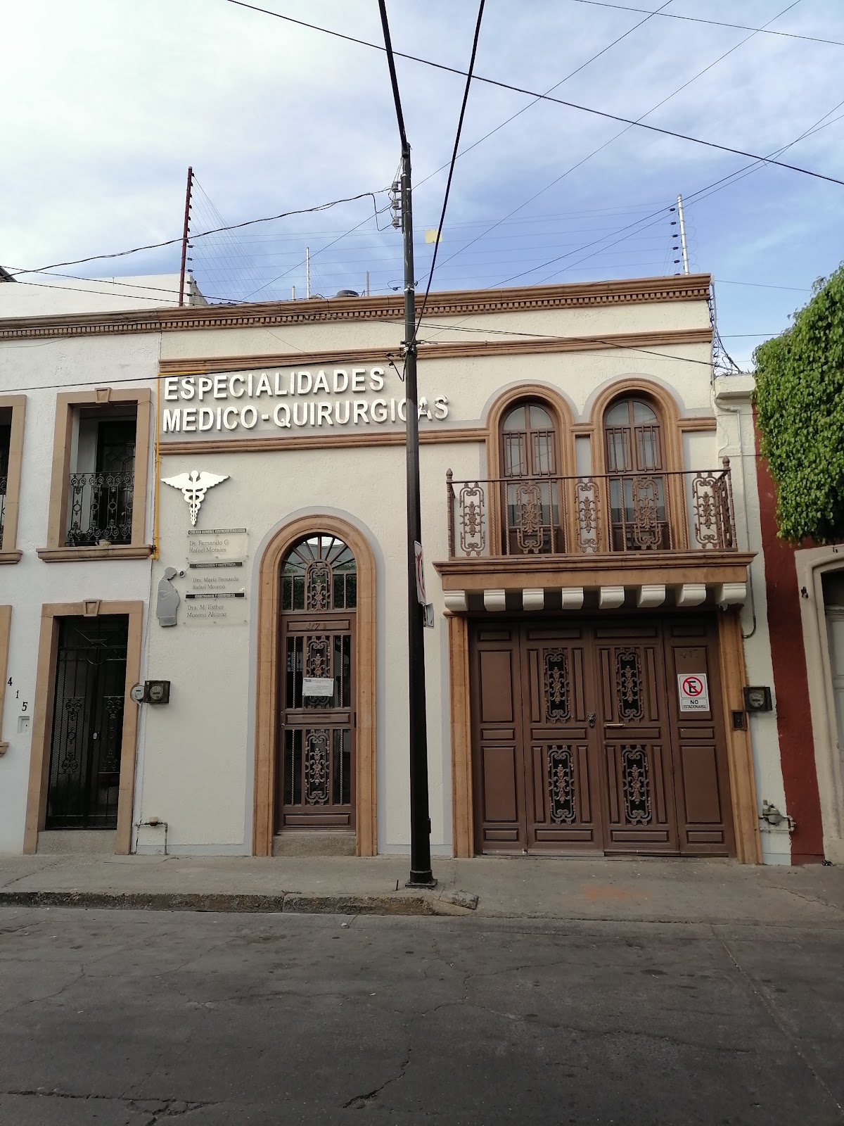 ESPECIALIDADES MÉDICO QUIRÚRGICAS LEÓN CENTRO