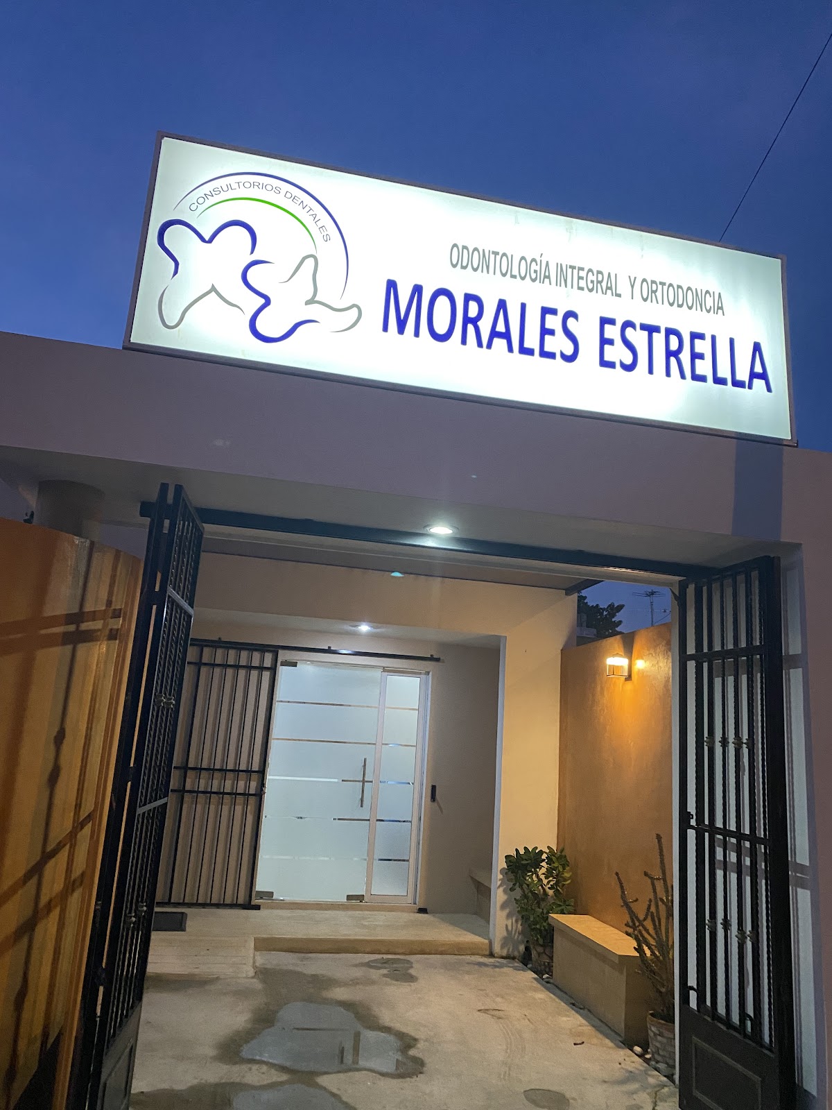 CONSULTORIO DENTAL