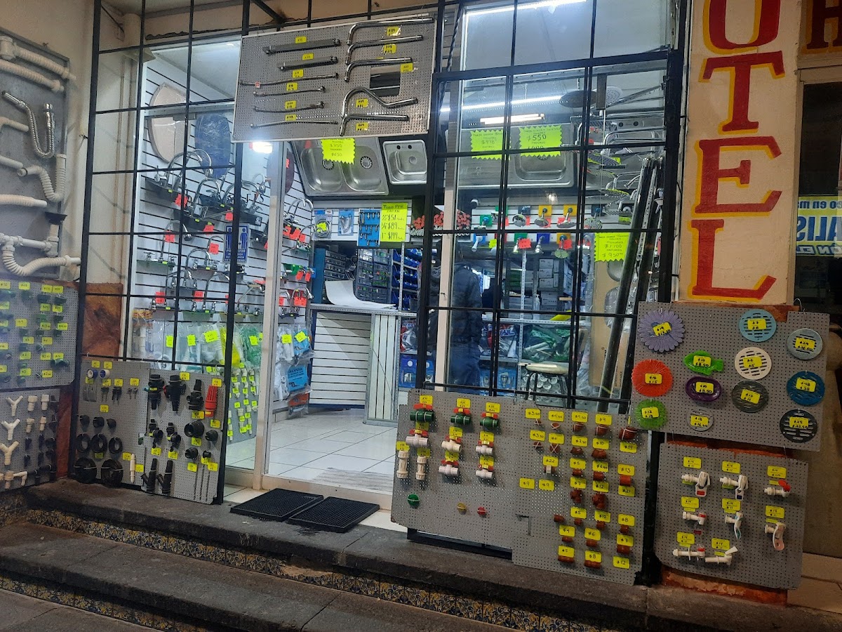 Refacciones y accesorios de plomería