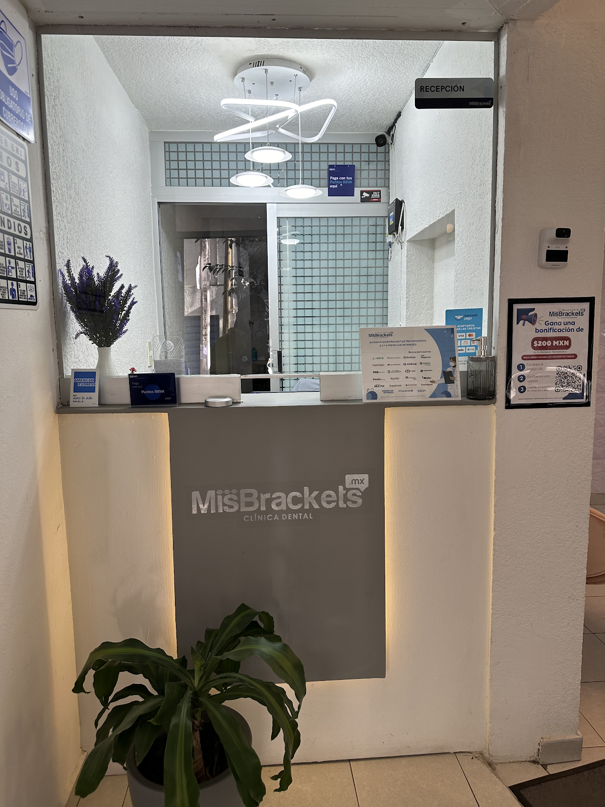 MisBrackets.mx - Clínica Dental Roma Norte CDMX