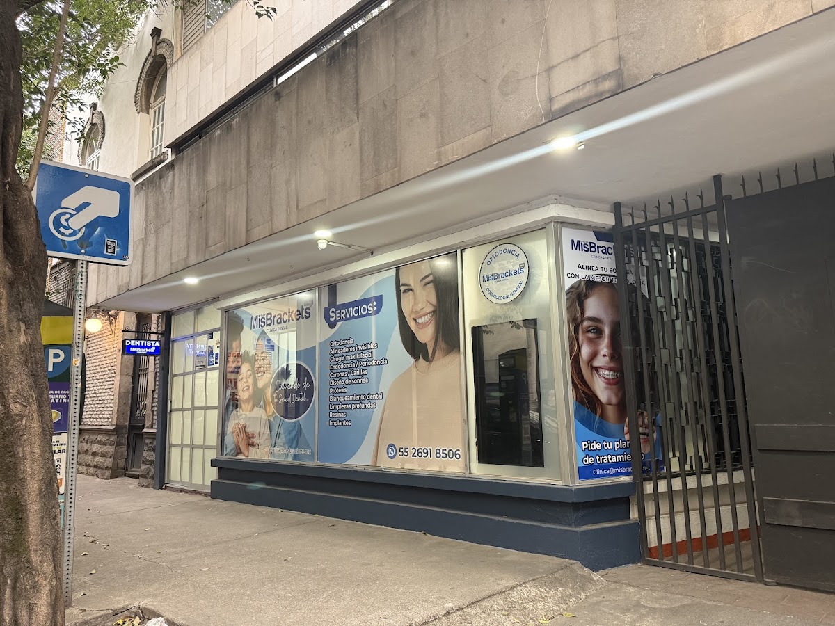 MisBrackets.mx - Clínica Dental Roma Norte CDMX — foto 4