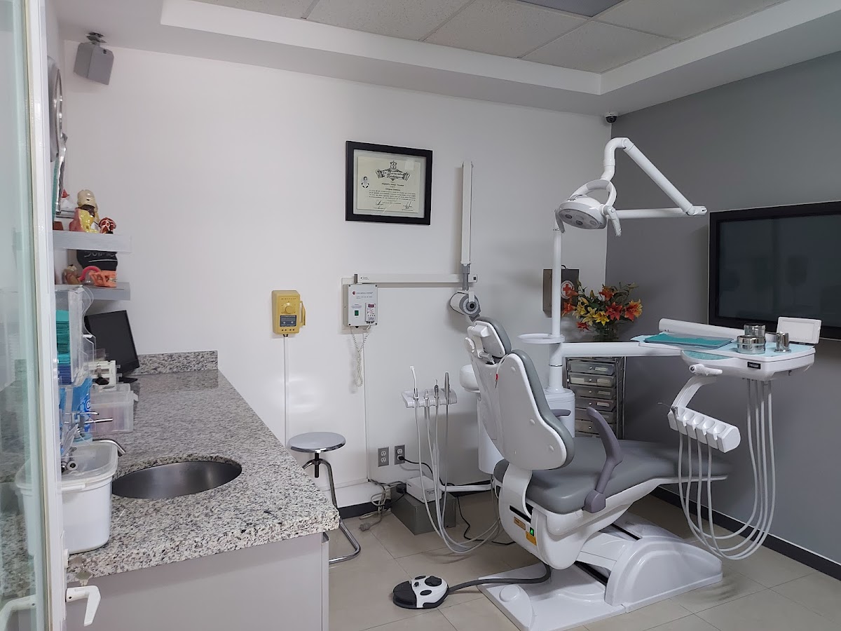OrthoDentAle Ortodoncista Dra. Ale Araujo — foto 3