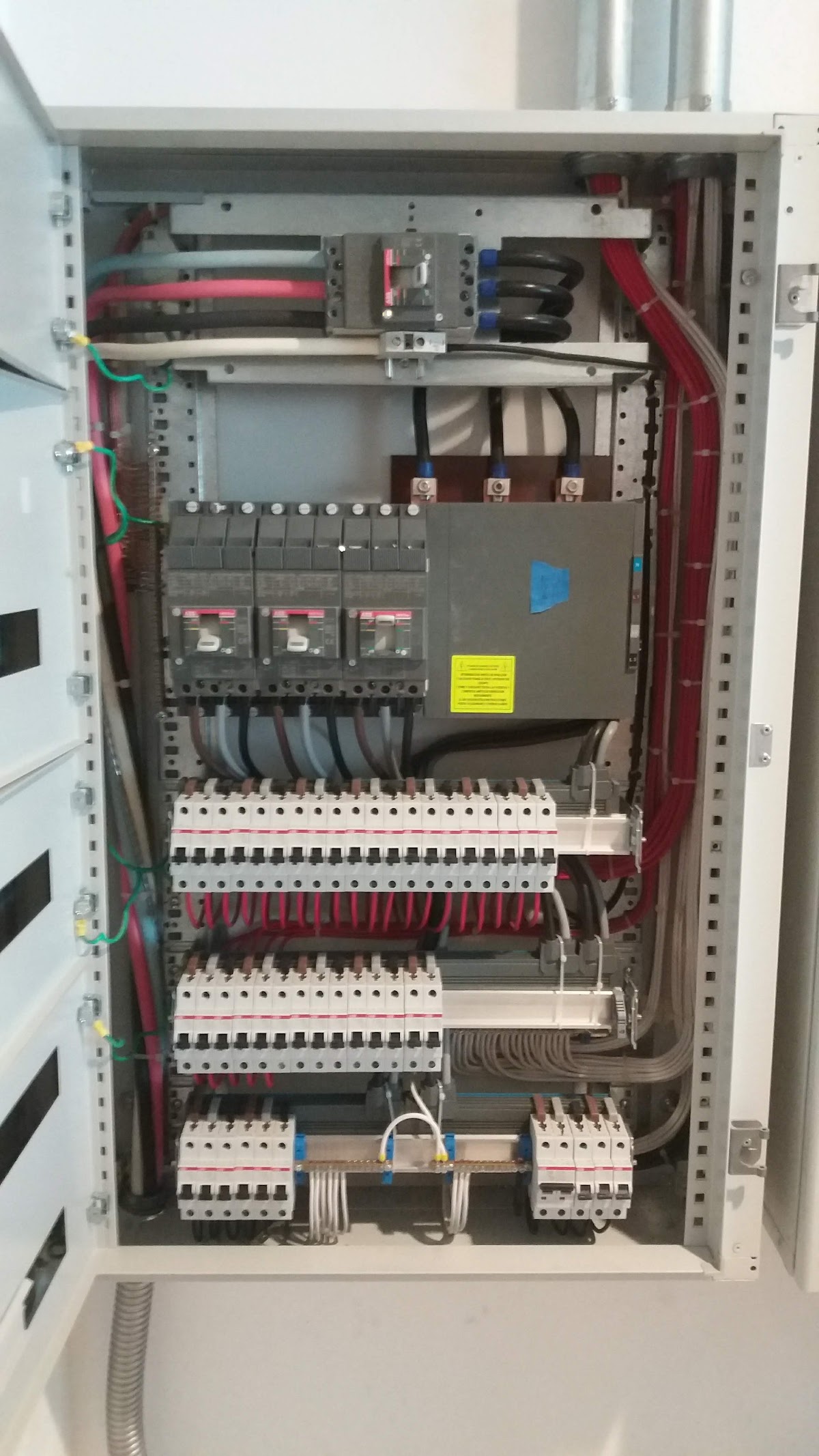 Instalaciones eléctricas residenciales,comerciales e industriales — foto 2