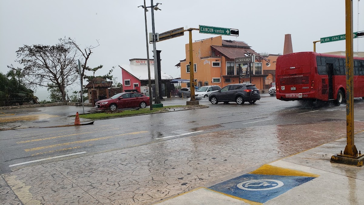 Av. Kukulcan km. 12.6 — foto 4