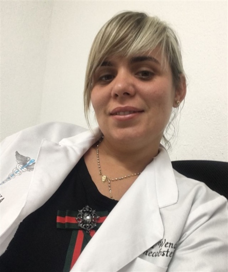 Dra. Wendy Álvarez Montiel, Ginecólogo
