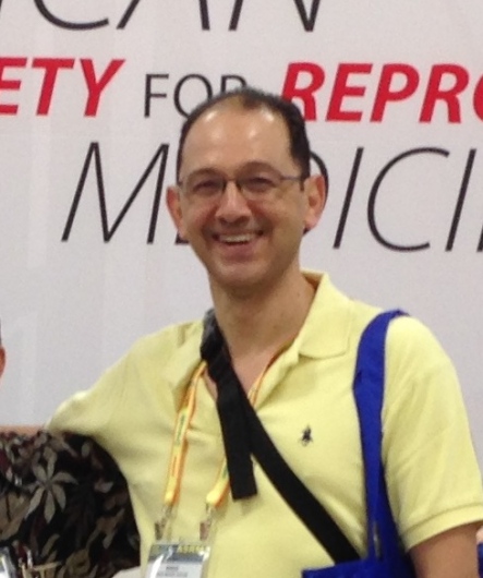 Dr. Sergio Alberto Mendoza Hurtado, Ginecólogo