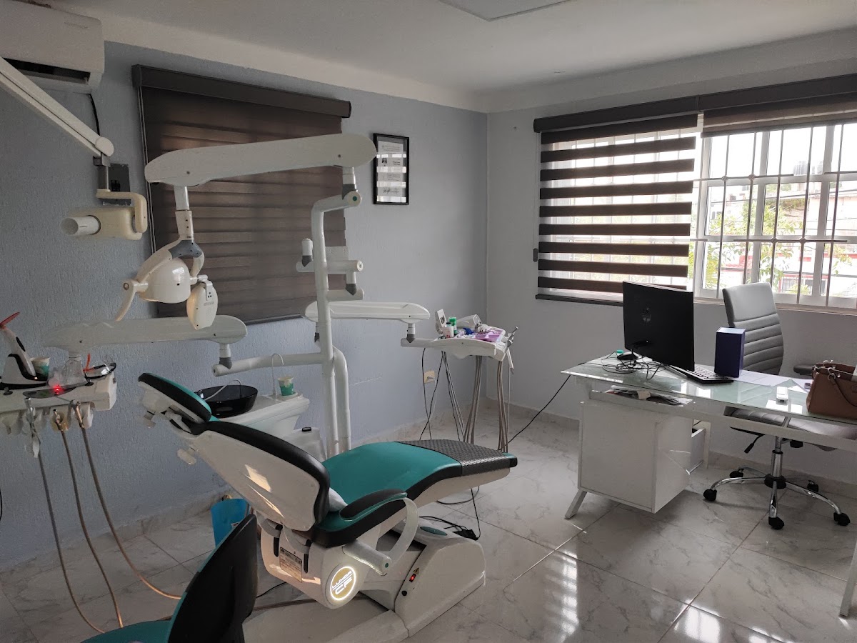 CLÍNICA DENTAL DENTESCO