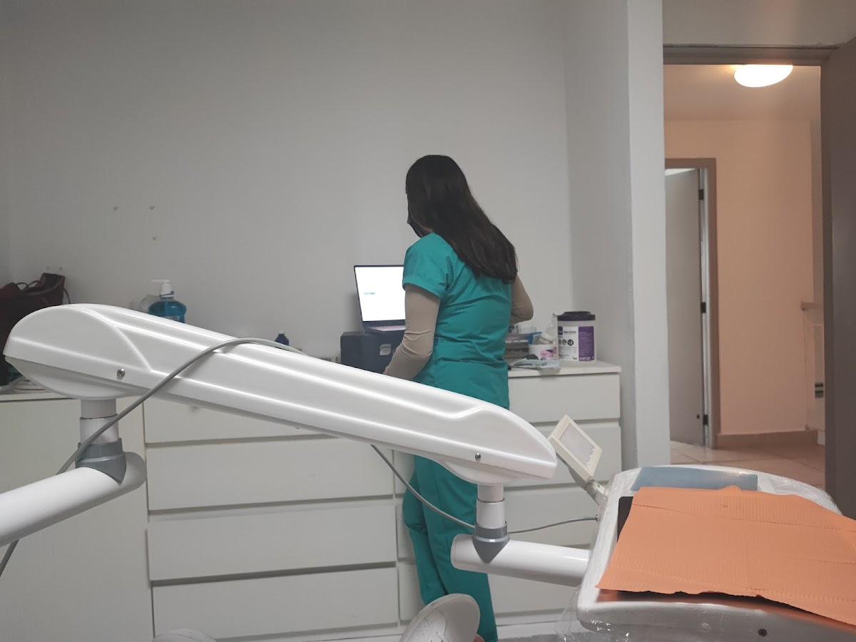 CLÍNICA DENTAL DENTESCO — foto 3