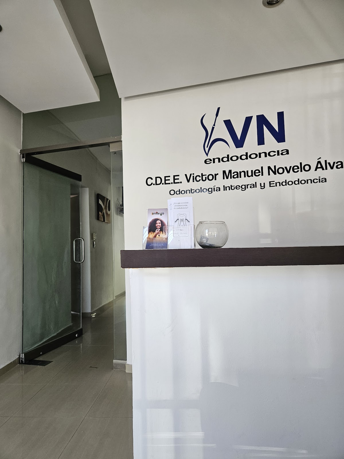 Dentista Efrain A. Burgos — foto 3