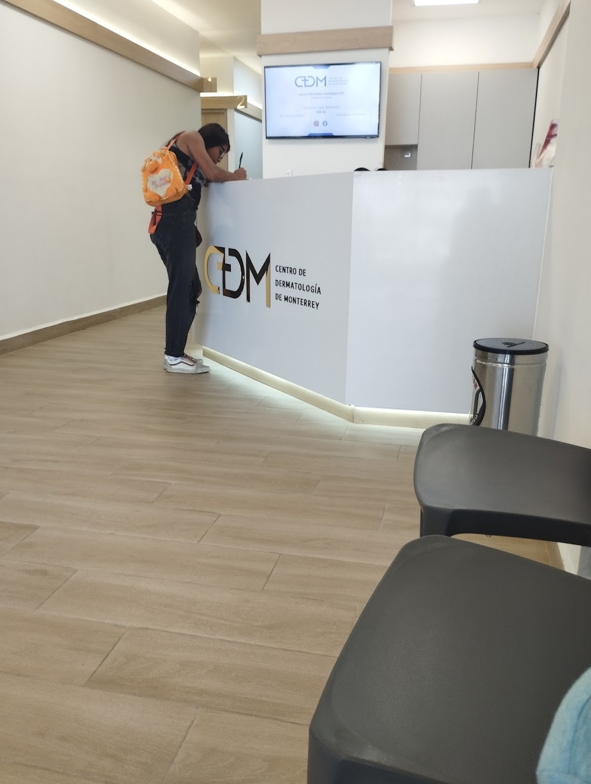 Centro de dermatología de Monterrey, Almenares — foto 2