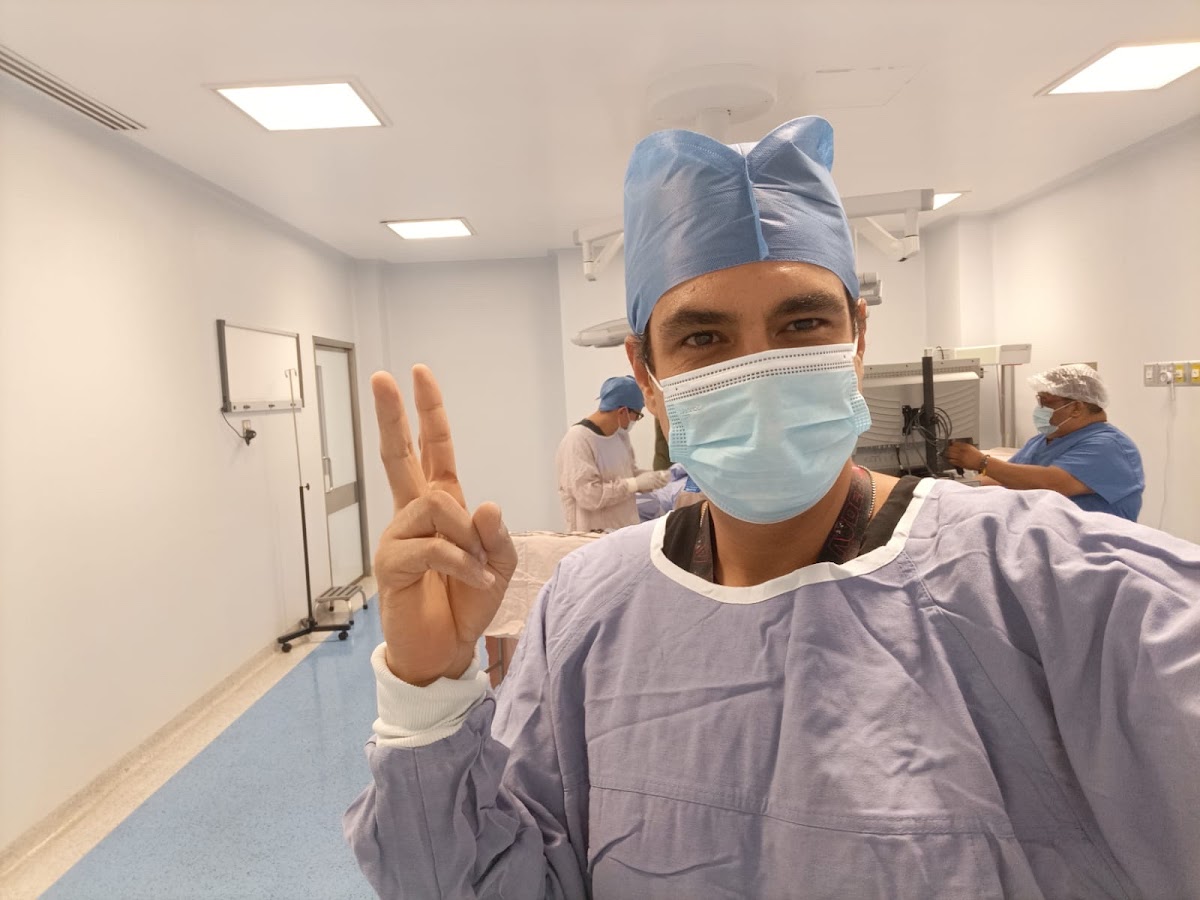 Dr. Carlos Dragonas - Ginecología y Obstetricia