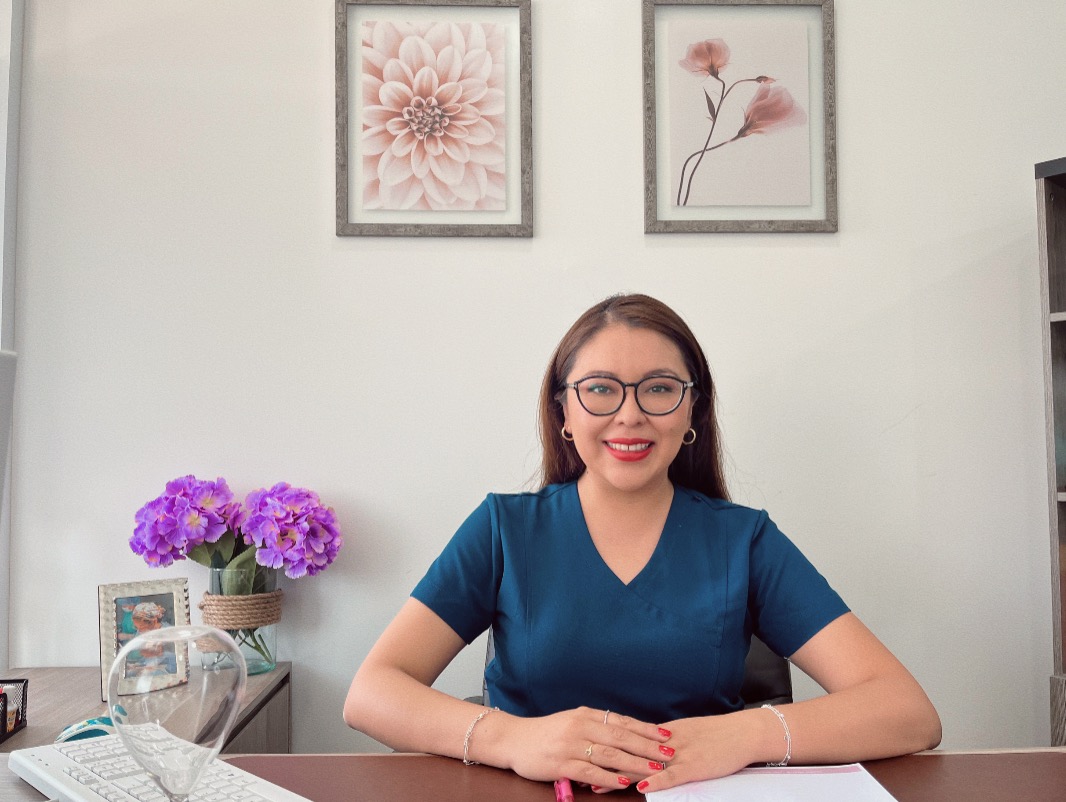 Dra Mariela Quiroz Loperena — foto 3