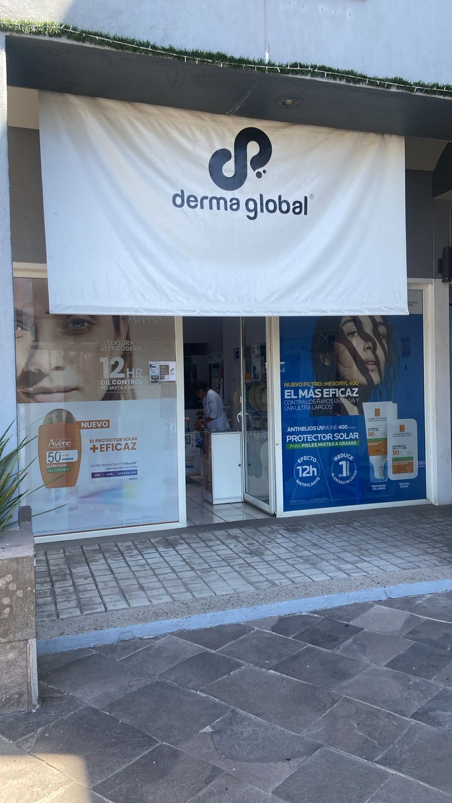Farmacia Dermatológica Derma Global Sucursal Galerias — foto 3