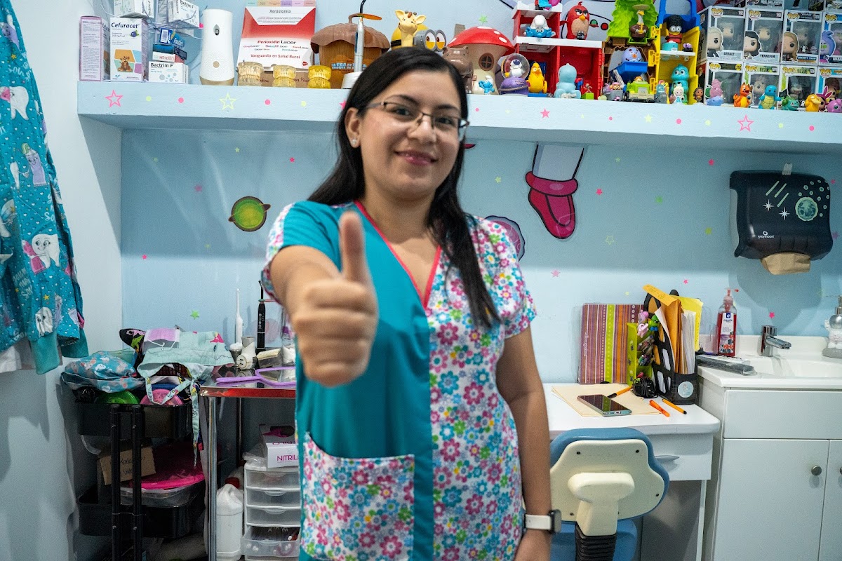 Clínica Dental Vitalclinic Mérida Miraflores | Dentistas, Odontopediatras & Brackets — foto 4