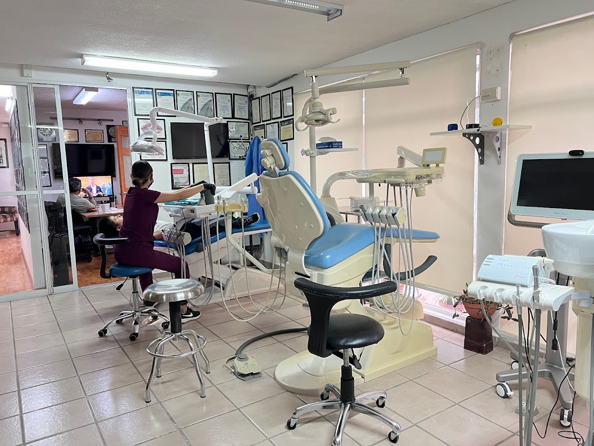 Dentistas en Aguascalientes Clínica Smile & life® — foto 3