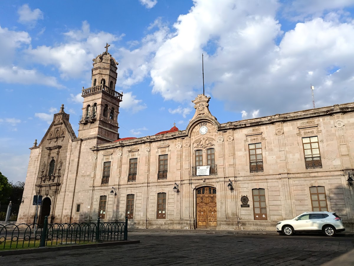 Facultad de Derecho y Ciencias Sociales UMSNH — foto 2
