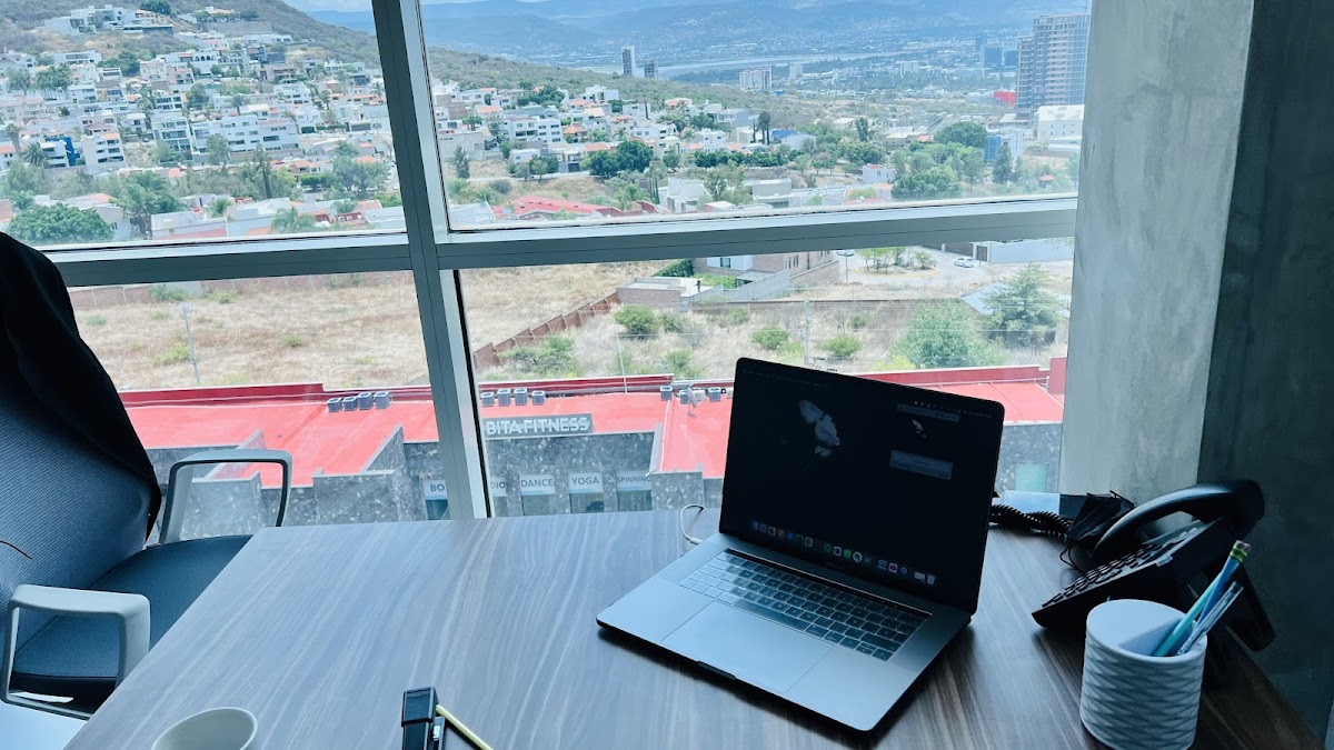 SERRA ABOGADOS EN LEON GTO DIVORCIOS AMPAROS ESCRITURAS LEON HIPOTECAS DIVORCIO — foto 4