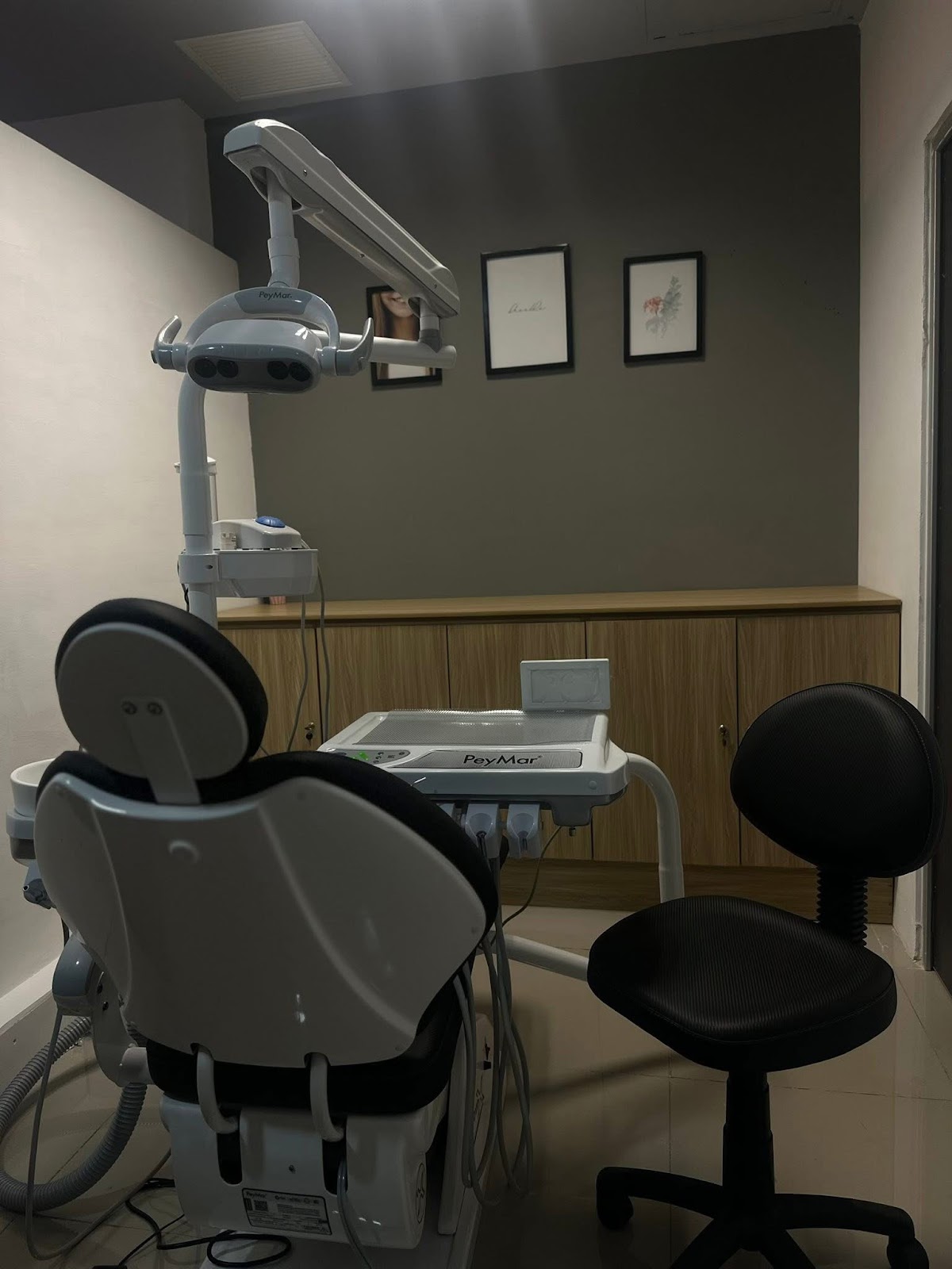 SMILE DENTAL MID