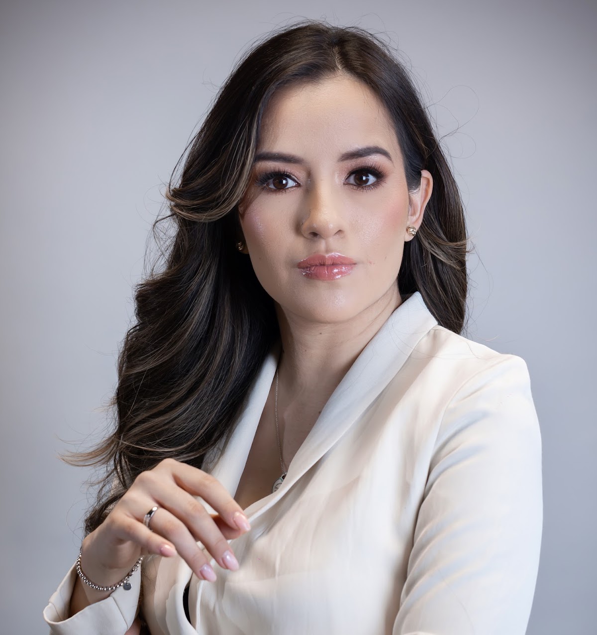 Dra. Gabriela Castrejón Dermatóloga