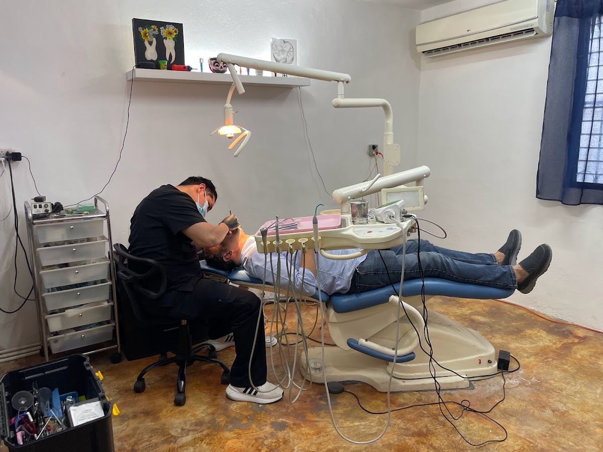 Dentist Merida 🦷 [ DENTUM Clínica Dental ] — foto 3