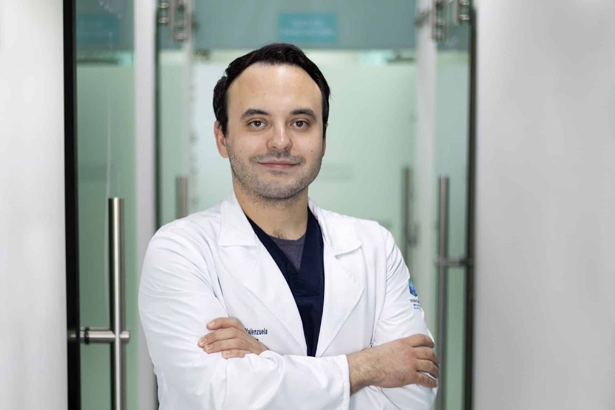 Dr. Luis E. Valenzuela - Dermatólogo