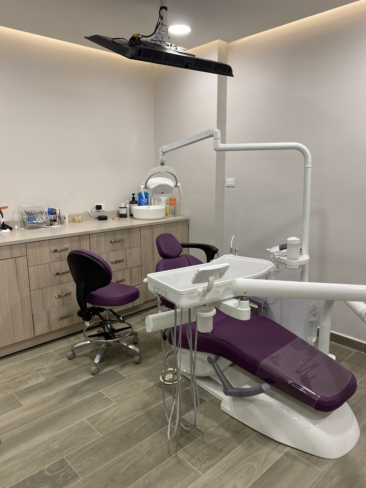 DENTIQUE — foto 2