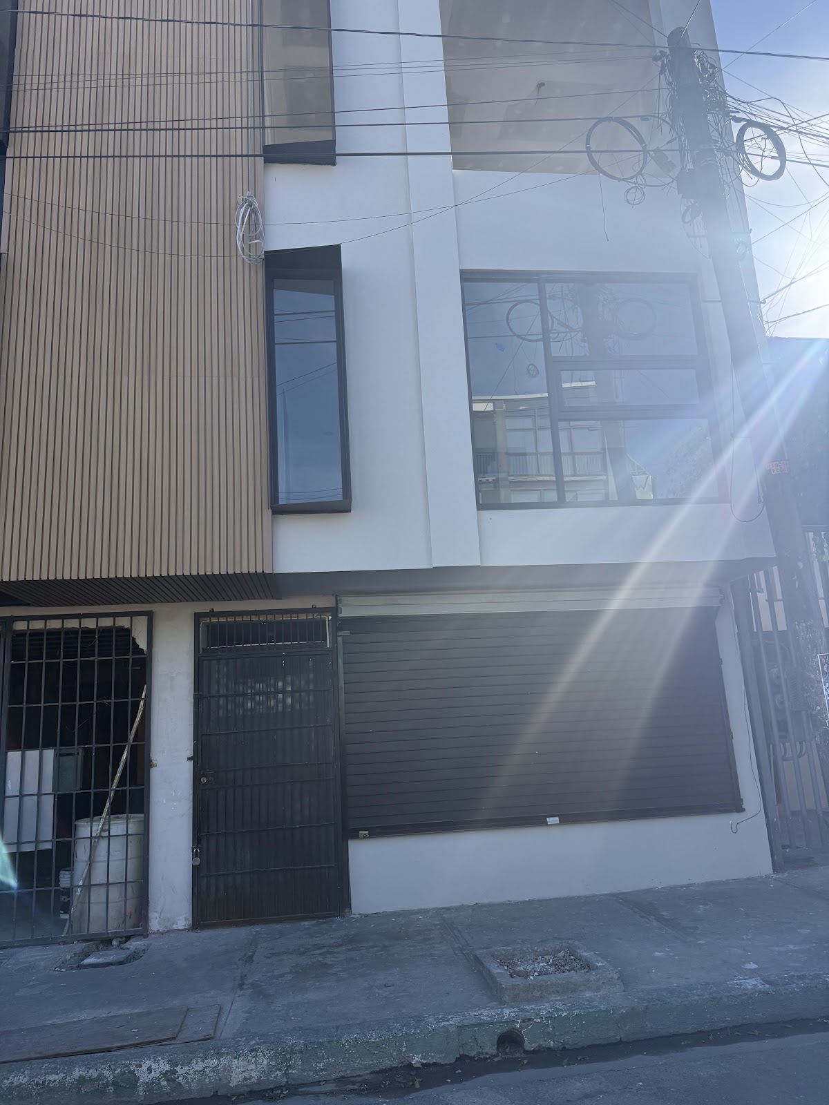 Dra. Genesis Cazares — foto 2