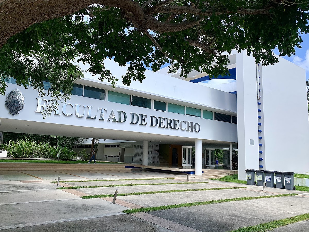 Facultad de Derecho UADY