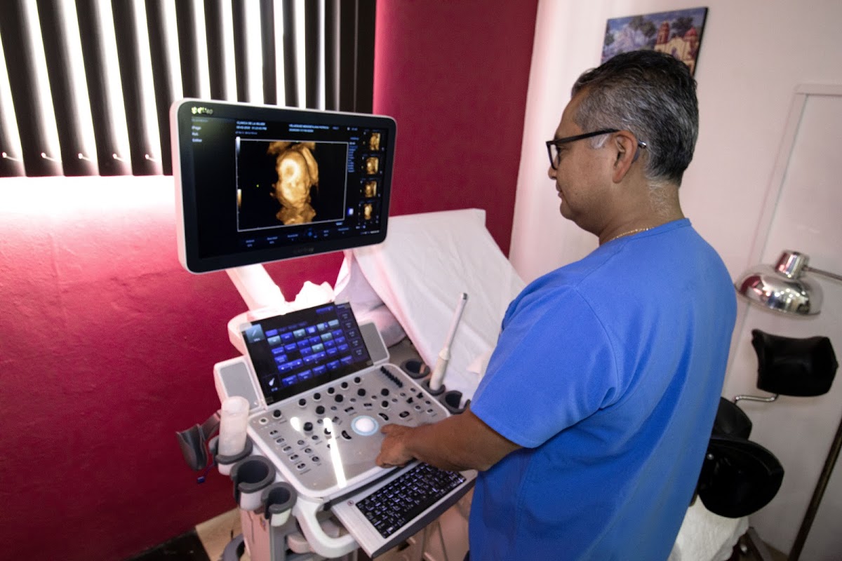 Dr. Genaro López Torres — foto 2