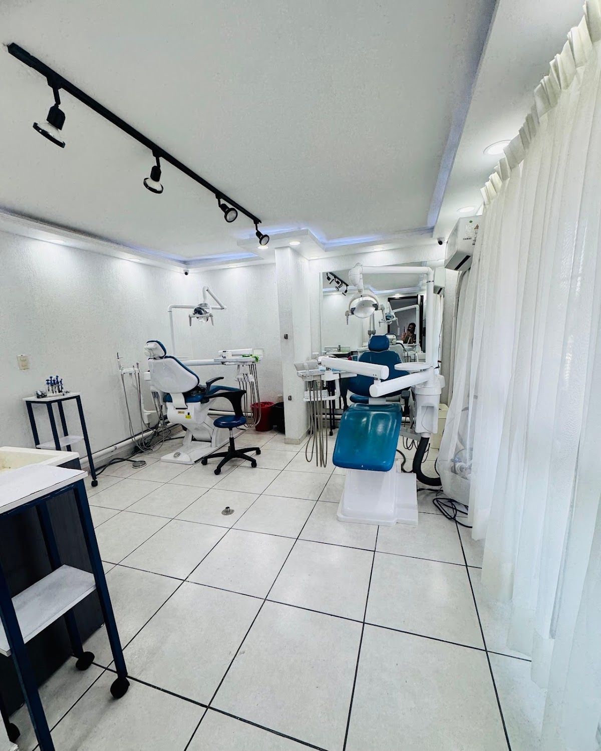 Clínica Dental la Zapopana (Sucursal Constitución) — foto 2