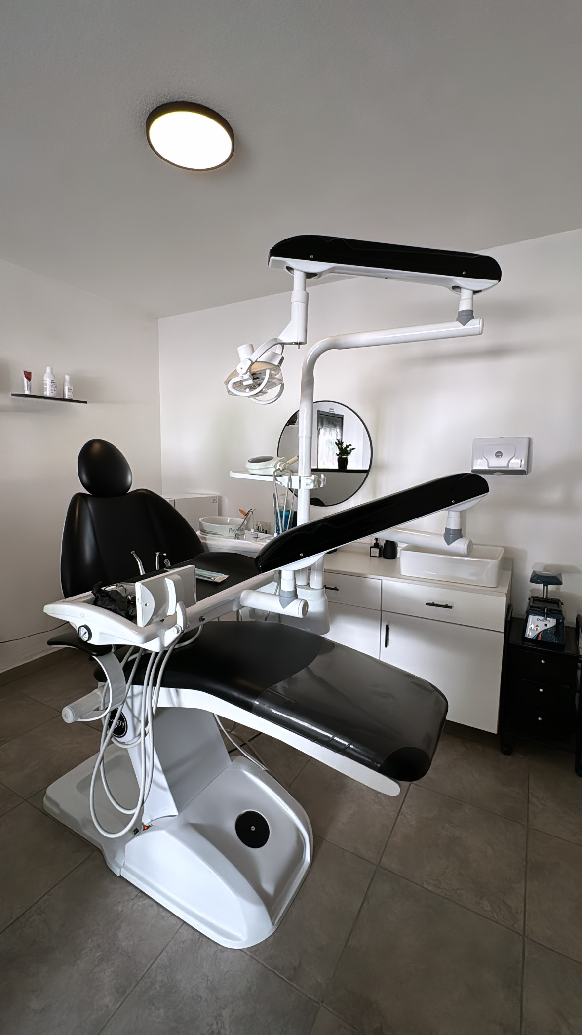 Dental Room Dra.Andrea Solis — foto 3