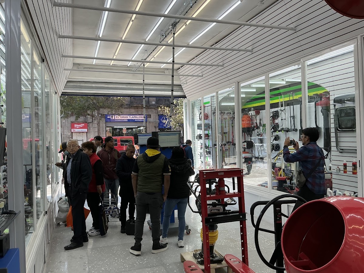 OUTLET Tlapalero — foto 4