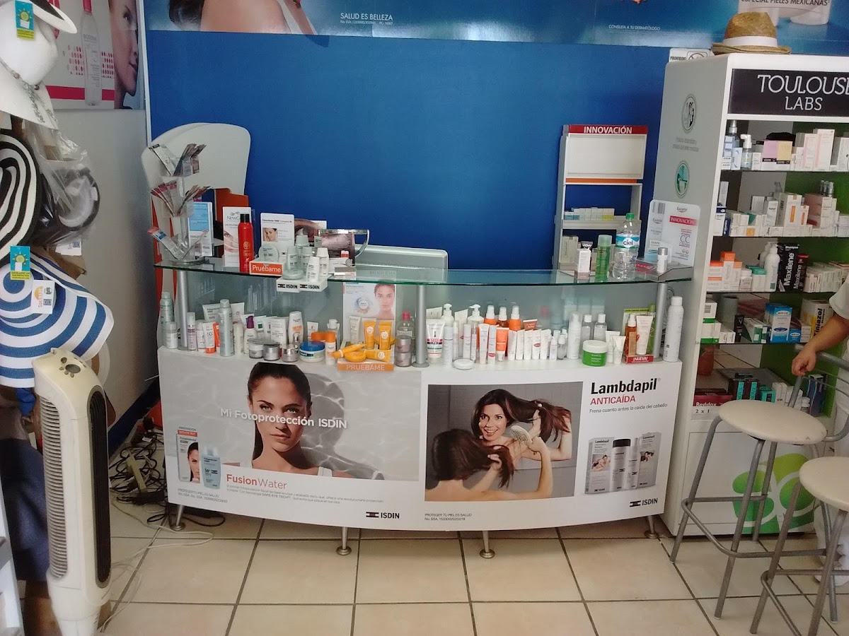 Sanapiel Farmacia Dermatológica Ghenza Providencia — foto 4