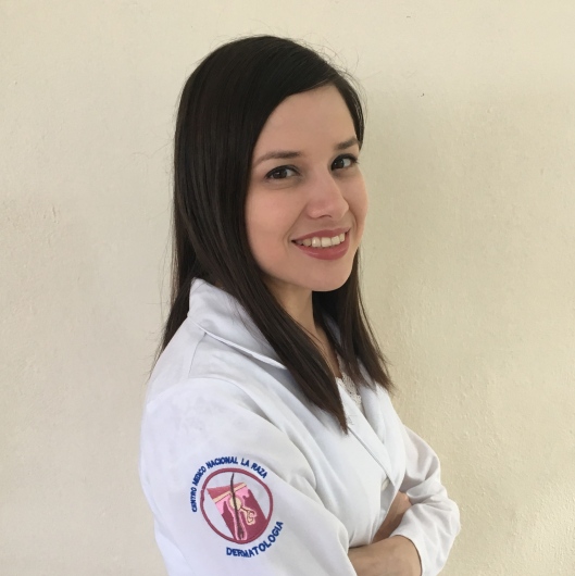 Dra. Mary Diana Gutiérrez Lavadores, Dermatólogo
