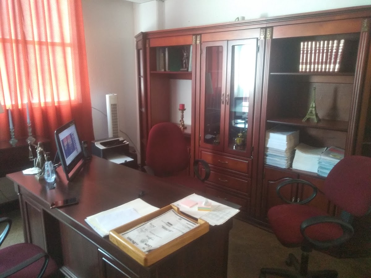 SOLÍS ABOGADOS