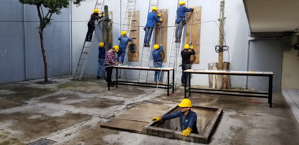 Centro DE Capacitacion Condumex