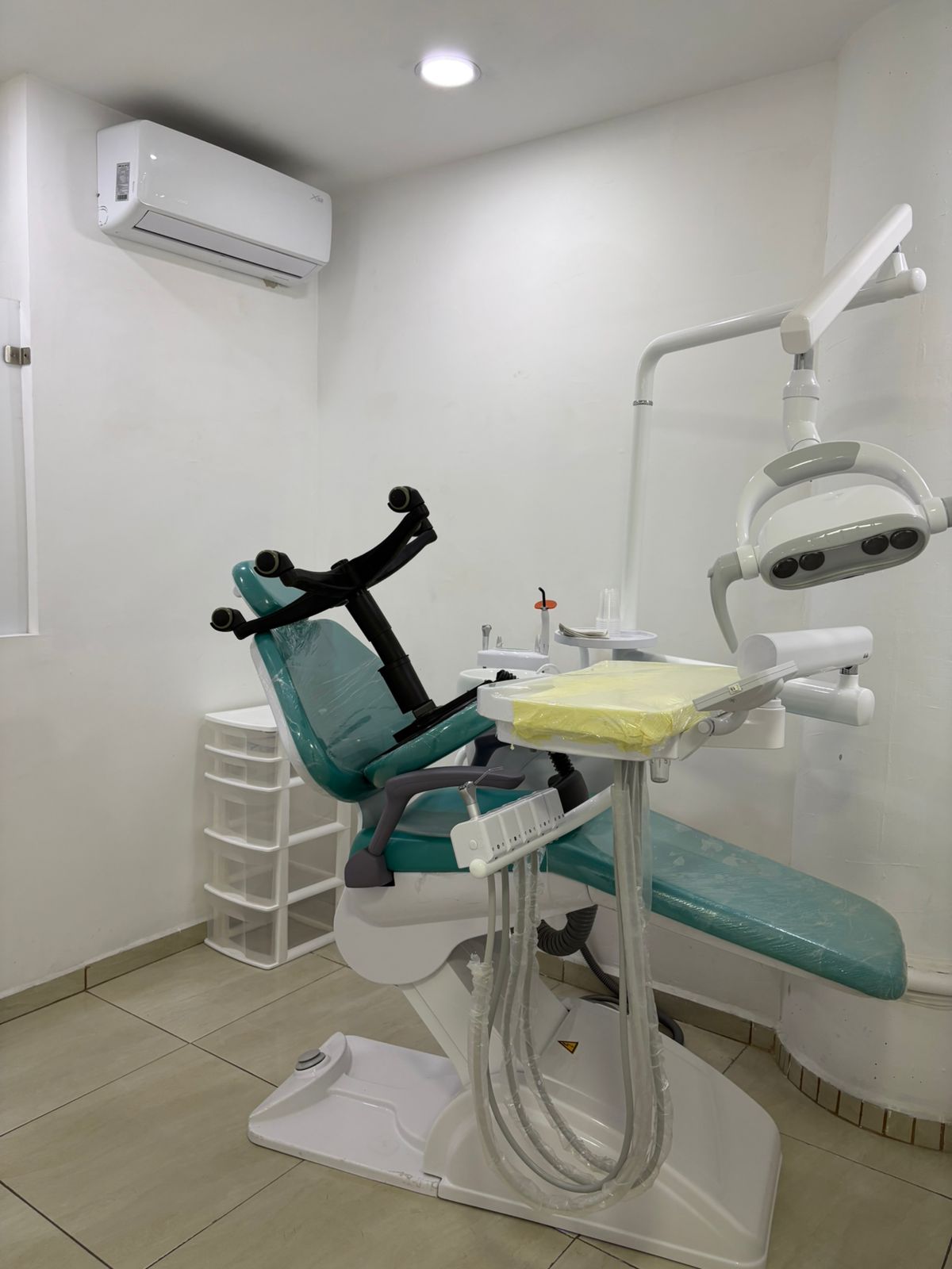 Clínica Dental La Zapopana – Dentista en Centro Sur — foto 4