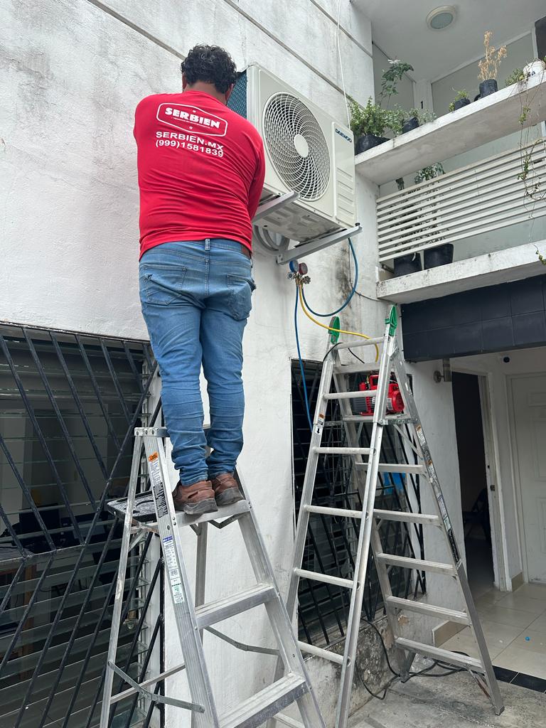 SERBIEN. Plomero, electricista y aires acondicionados en Merida — foto 3