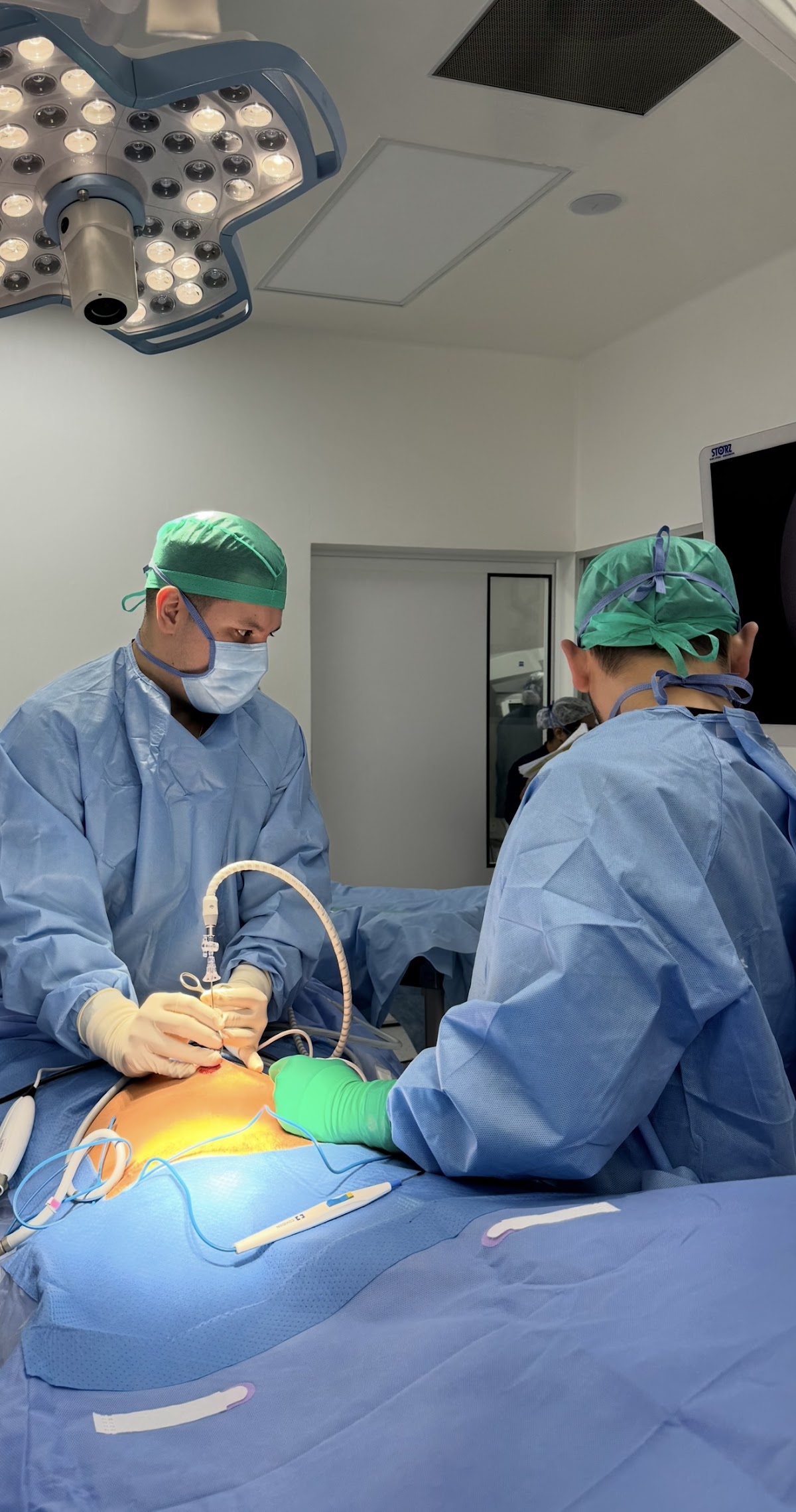 Dr. David Lomeli Reyes — foto 2