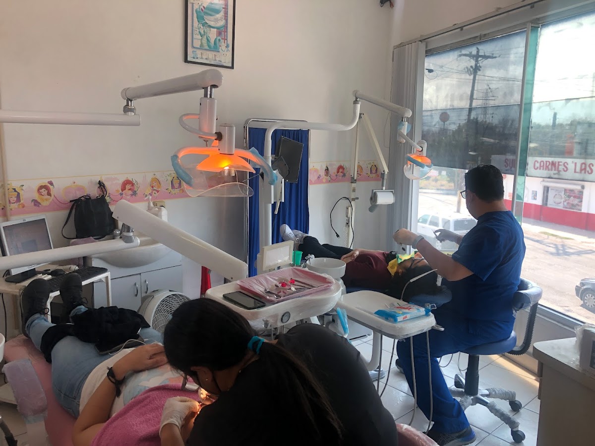Clínica de Especialidades dentales Fresnos en Apodaca