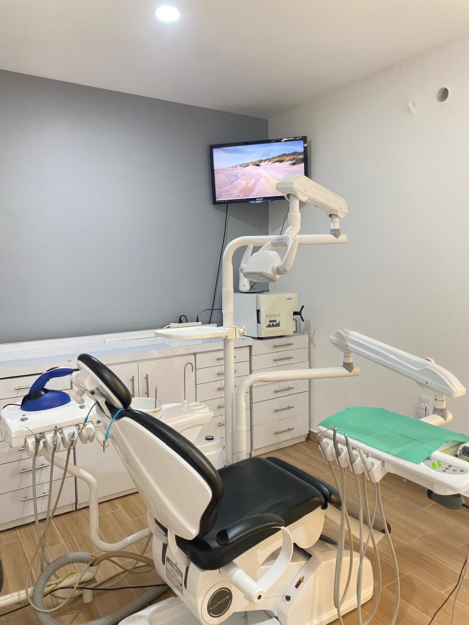 Dra. Christian De la Mora Morado, Dentista - Odontólogo, Centro Histórico