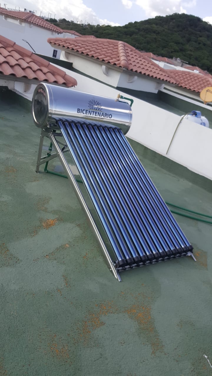 Calentadores Solares - Distribuidor marca "Bicentenario y Platino"