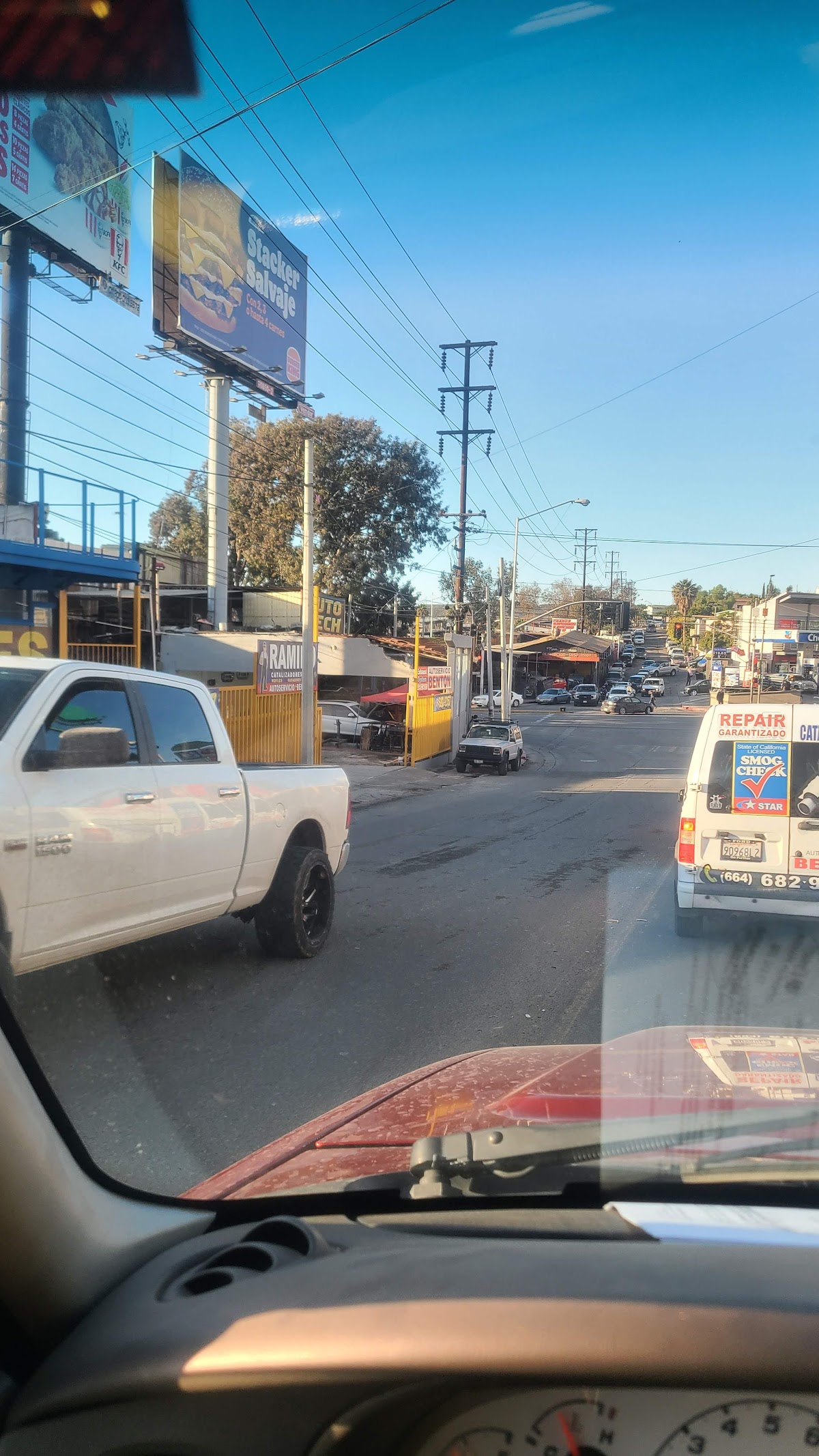 MOFLES RADIADORES INTERNACIONAL — foto 4