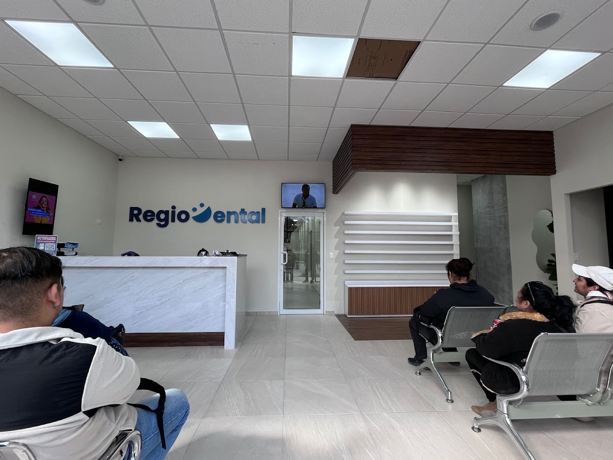 Dentistas en Monterrey - Regiodental Fundidora, Otras zonas