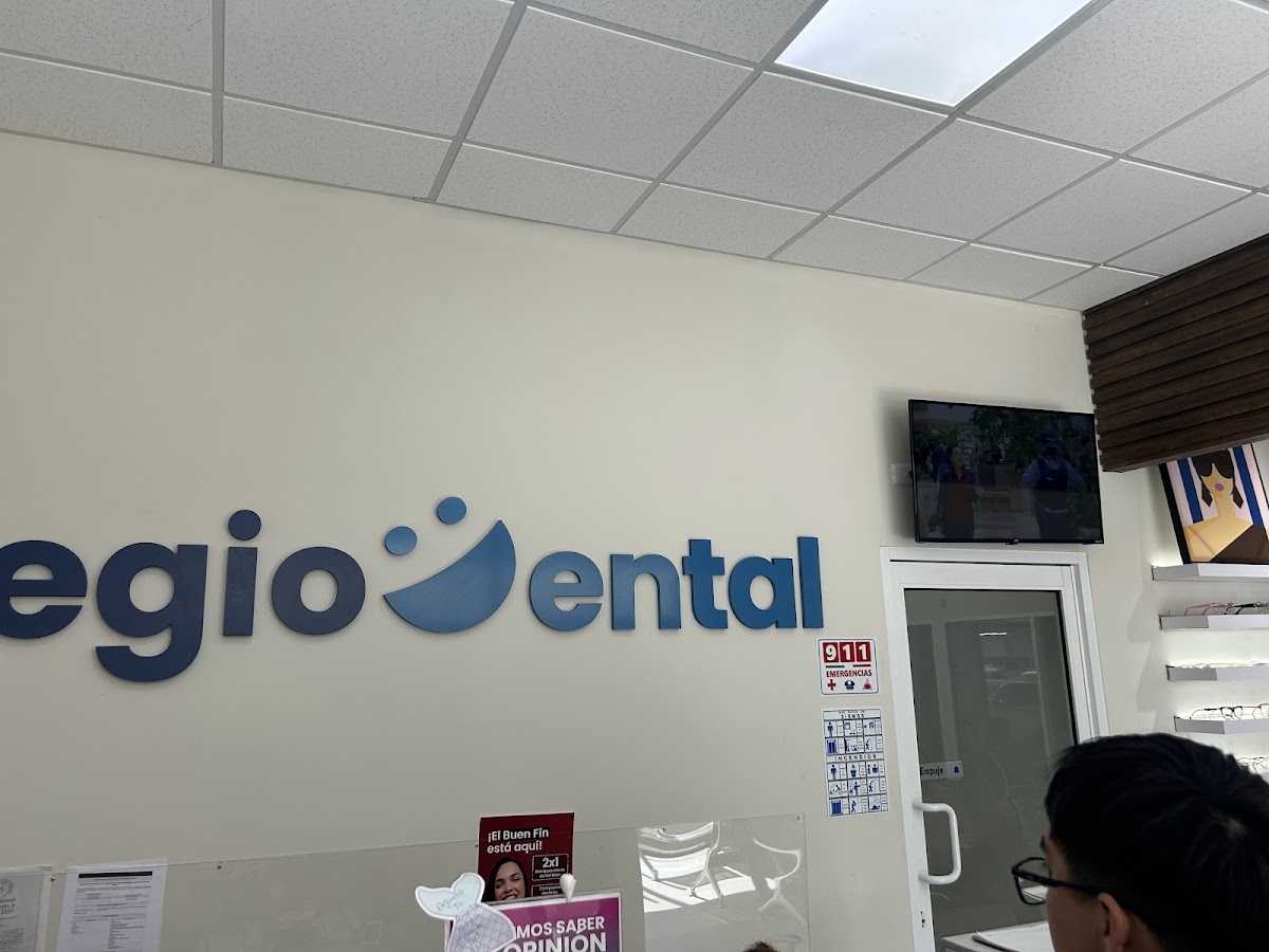 Dentistas en Monterrey - Regiodental Fundidora — foto 2