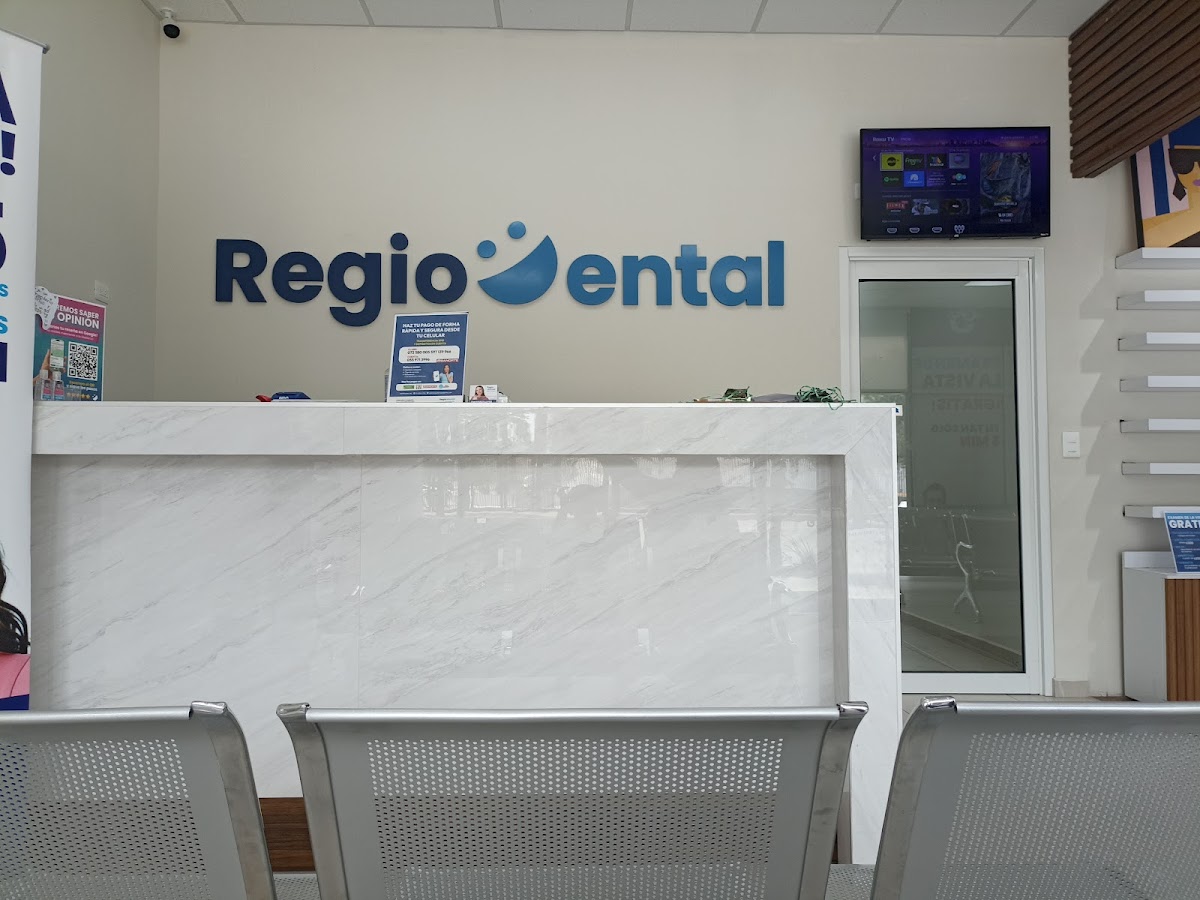Dentistas en Monterrey - Regiodental Fundidora — foto 3