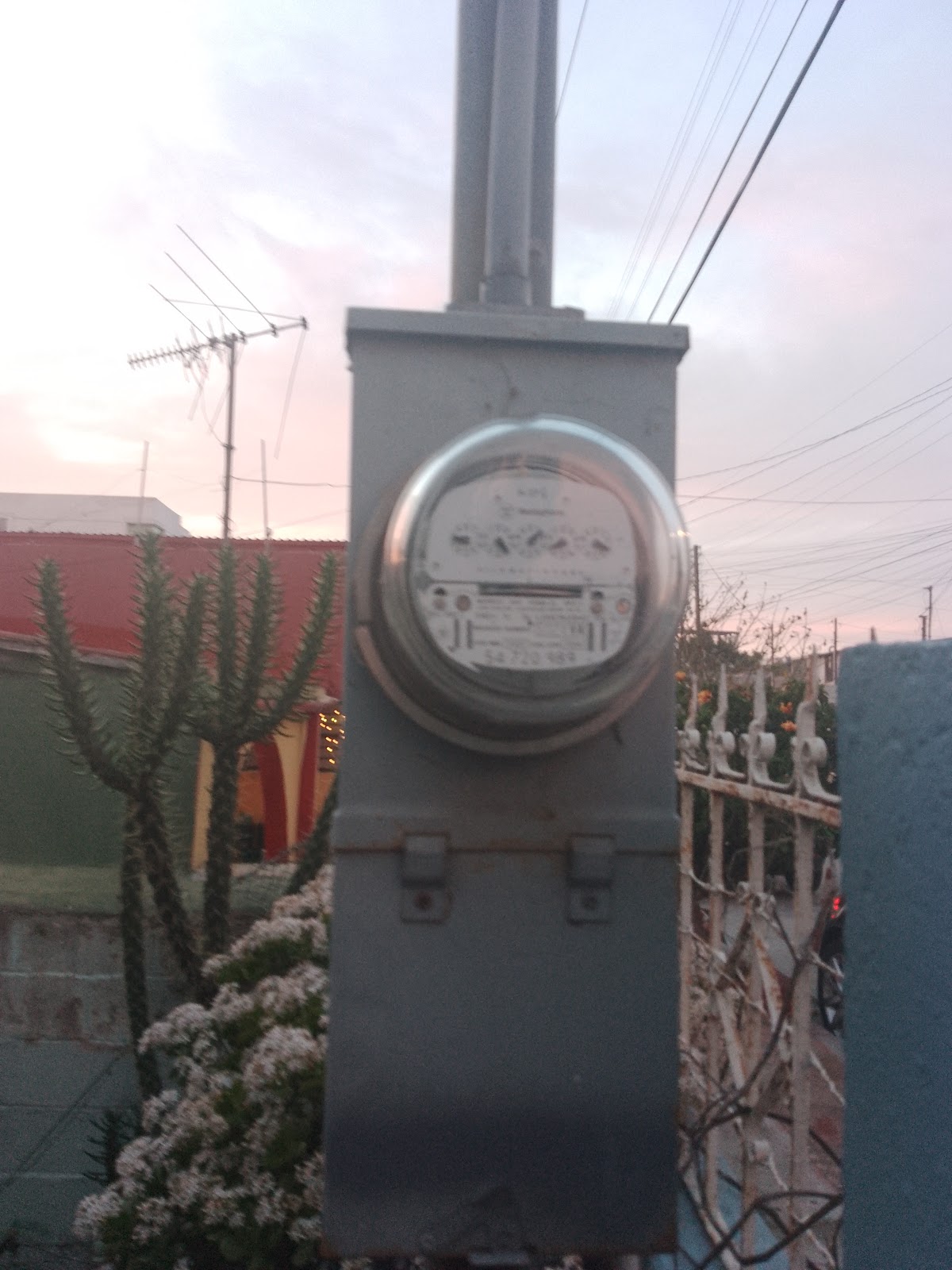 Electricista Gallardo — foto 4