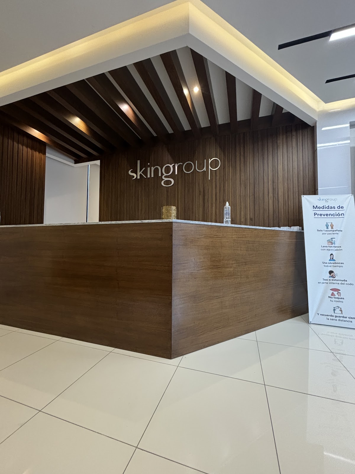 Skingroup Cumbres - Dermatólogos en Cumbres Monterrey — foto 2