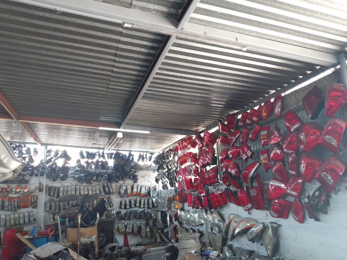 Servicio Automotriz Guevara Y Autopartes APG-SUR — foto 2